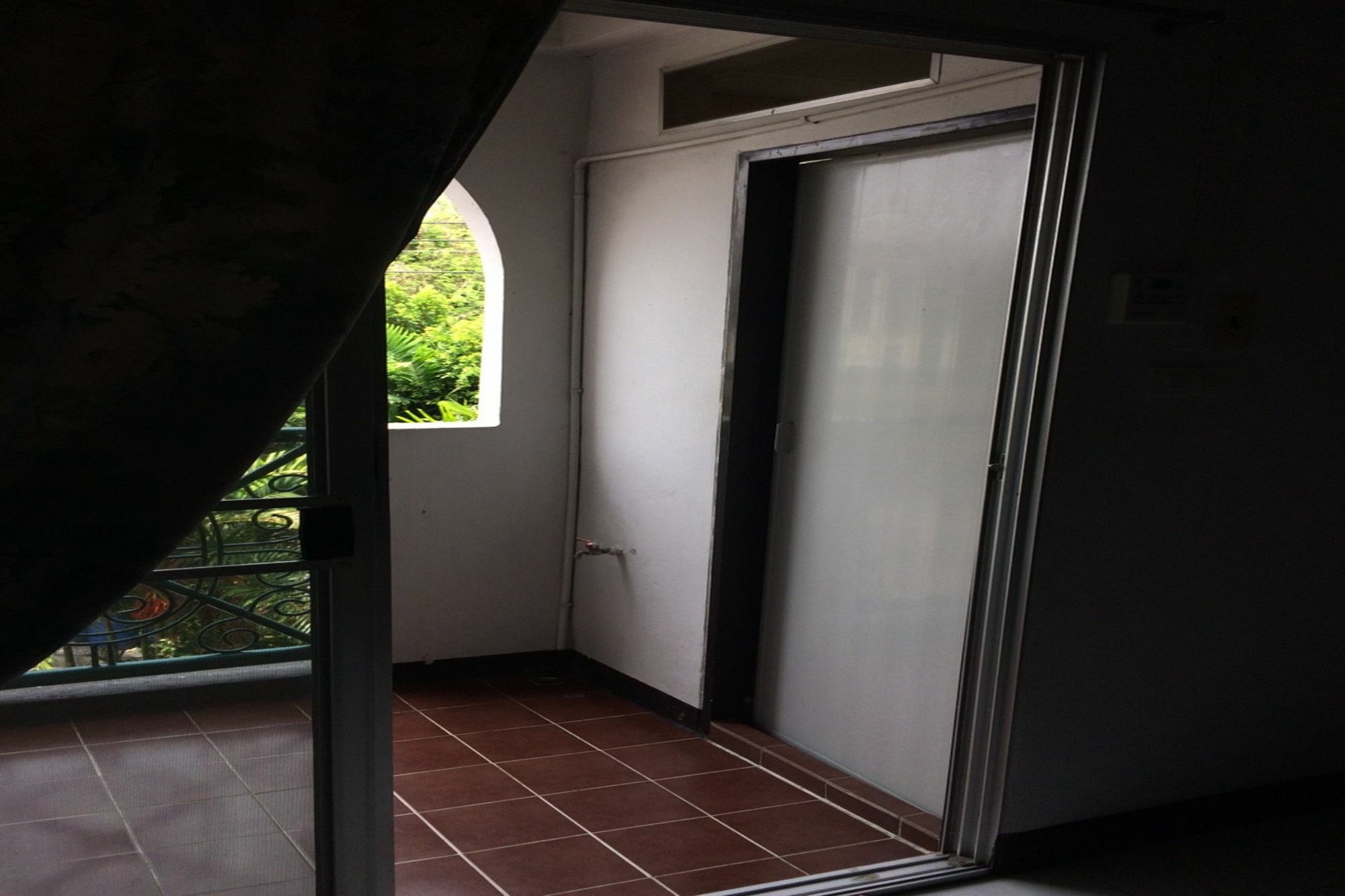 班昆迈公寓酒店 曼谷 外观 照片
